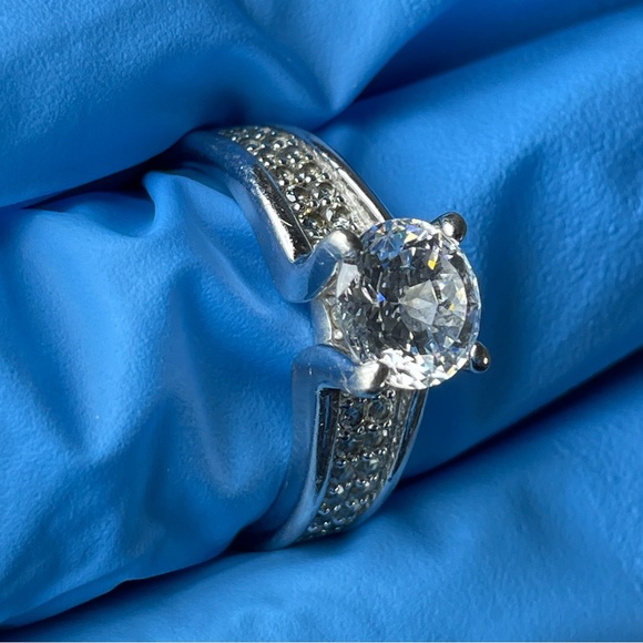 Ring 3 - Picture 9 of 9